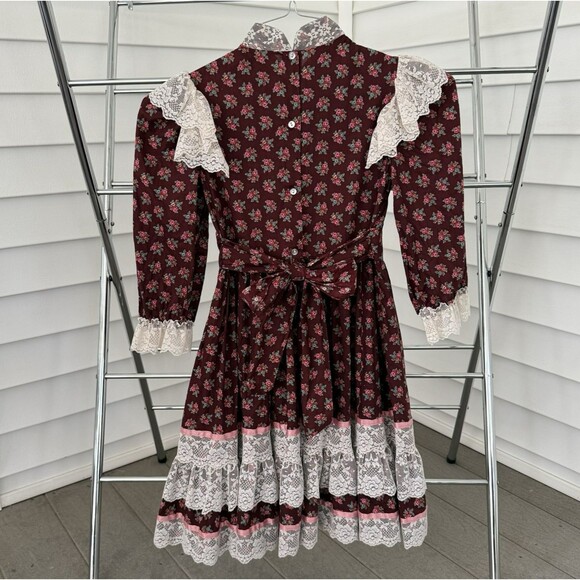 Vtg Girls Dress Mini World Sz 8 Maroon Calico Prairie Ruffle Cottagecore Lace - Picture 12 of 12